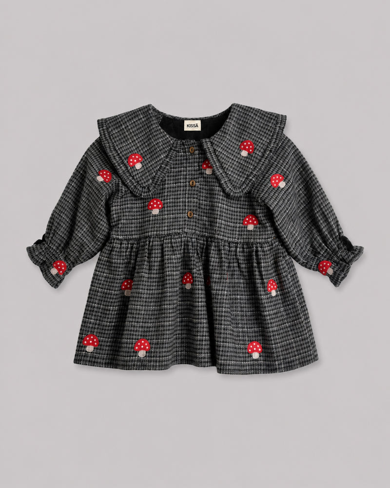 Grey houndstooth mushroom print girls top with ruffle collar, a versatile girls top for fall